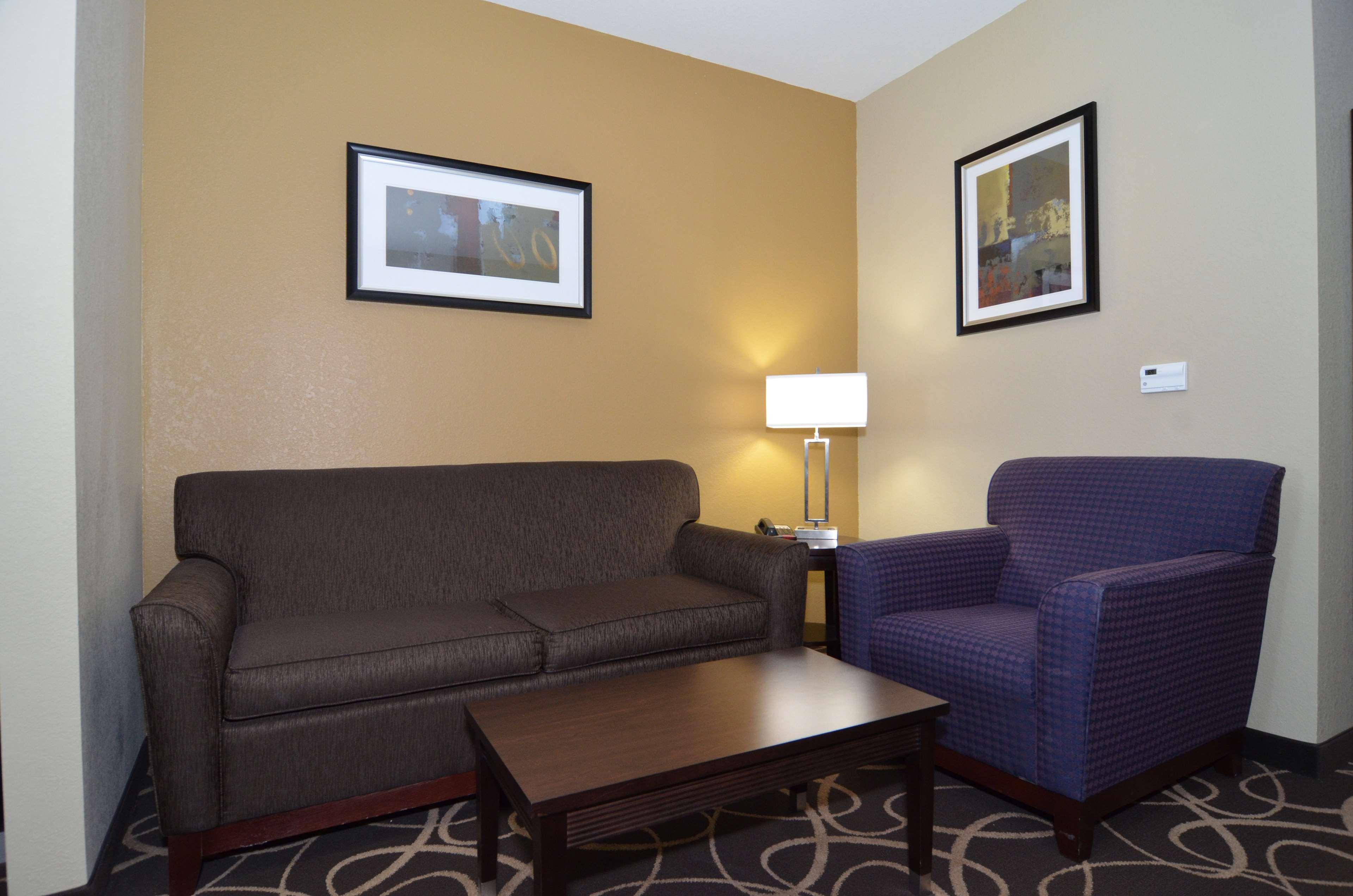 Best Western Plus Kenedy Inn Экстерьер фото